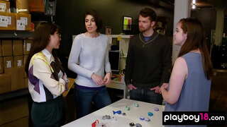 Afeccionado cuarteto foder con galo fame MILF amas de casa