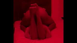 Skoncovať s jeho priateľkou