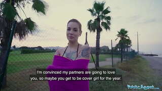 L&#039;agent public Siliva Ruby se fait absolument pilonner dans une vidéo de sexe en plein air