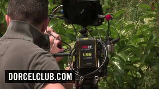 Nos bastidores da Dorcel filme - 40 anos de idade, minhas férias sem o meu marido com Lexi Lowe, Léa Guerlin, Sienna Dia, Dani Daniels