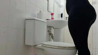 Horny ເຮັດໄດ້ໃນວິດີໂອນີ້